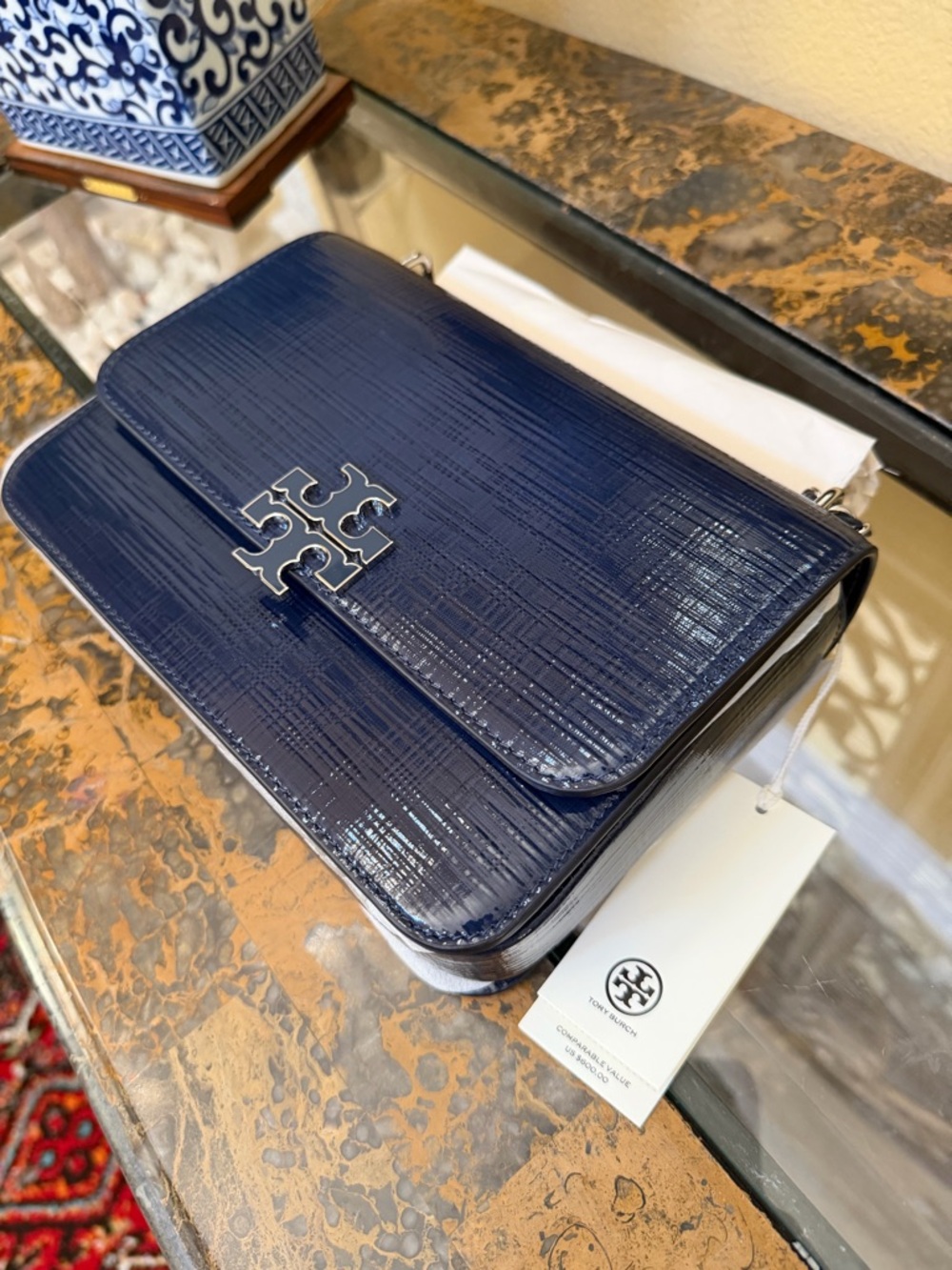 Tory Burch Glossy Navy Patent Leather Shoulder Bag with Silver Logo - Picture 9 of 9